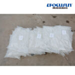 Semiautomatic Ice Packaging